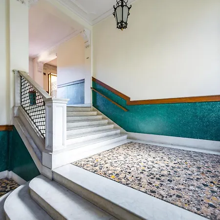 Harmony Elegant With Parking Apartamento