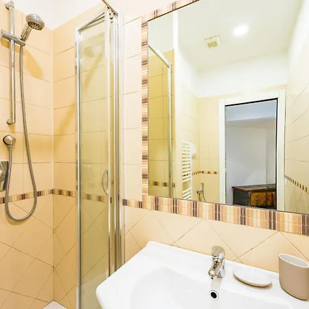 Harmony Elegant With Parking *