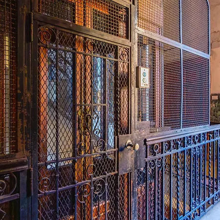 Harmony Elegant With Parking Lejlighed